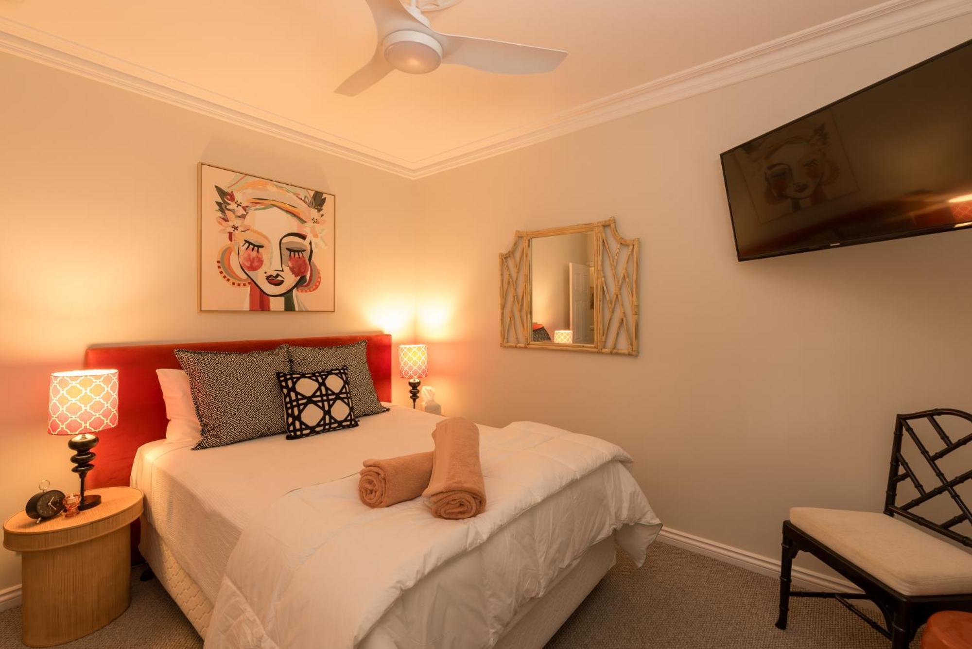 Maleny Hotel Екстер'єр фото