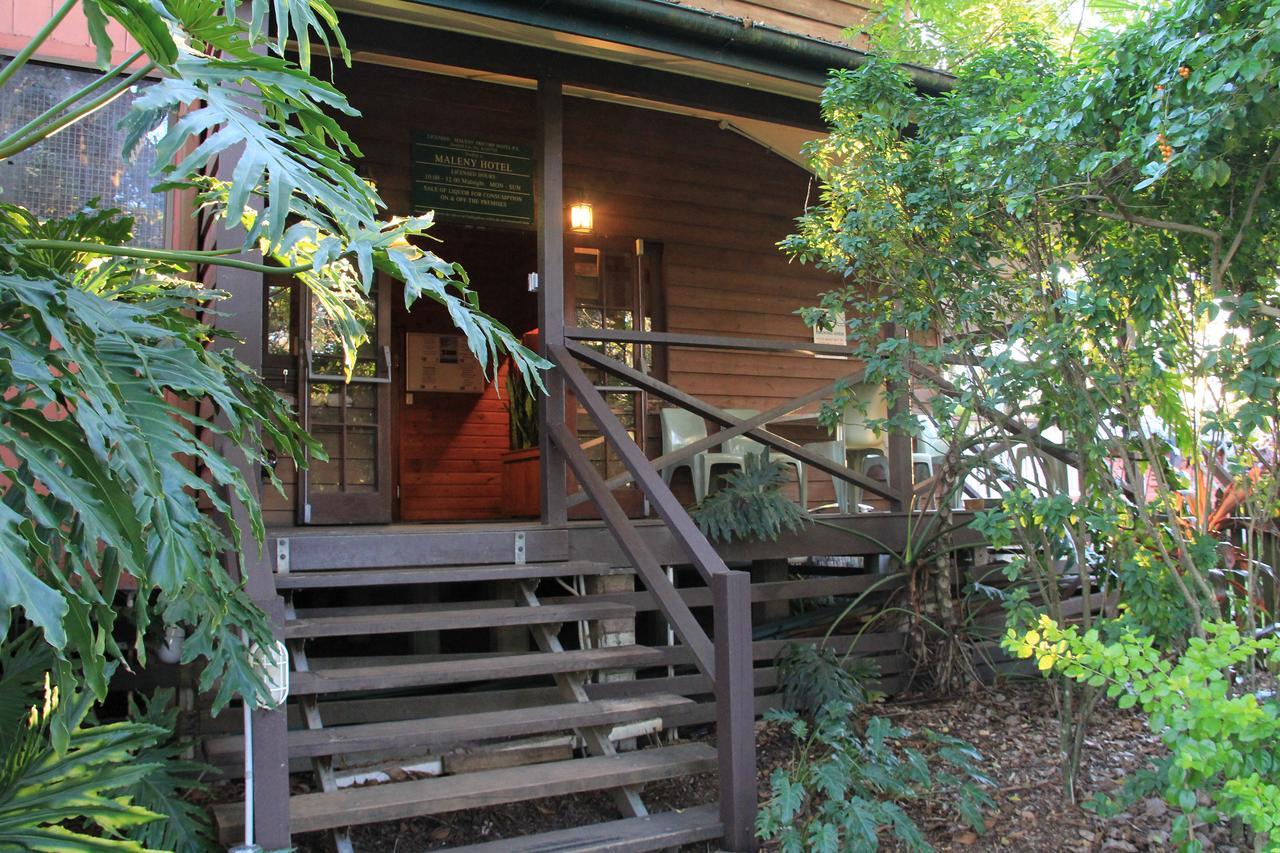Maleny Hotel Екстер'єр фото